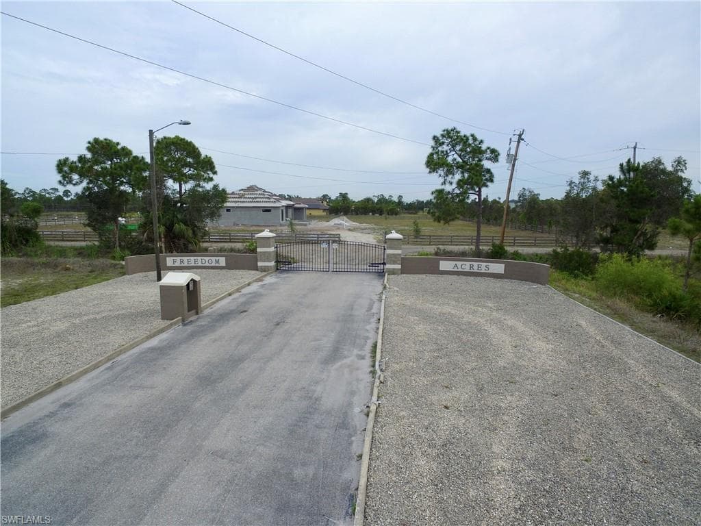 3110 Freedom Acres E CAPE CORAL, FL 33993