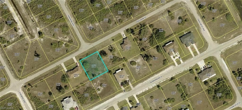 176 Pullman ST LEHIGH ACRES, FL 33974