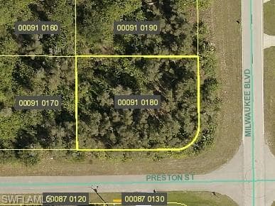 272 Milwaukee BLVD LEHIGH ACRES, FL 33974