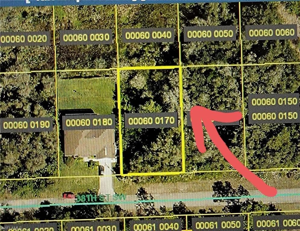 3812 38th ST SW LEHIGH ACRES, FL 33976