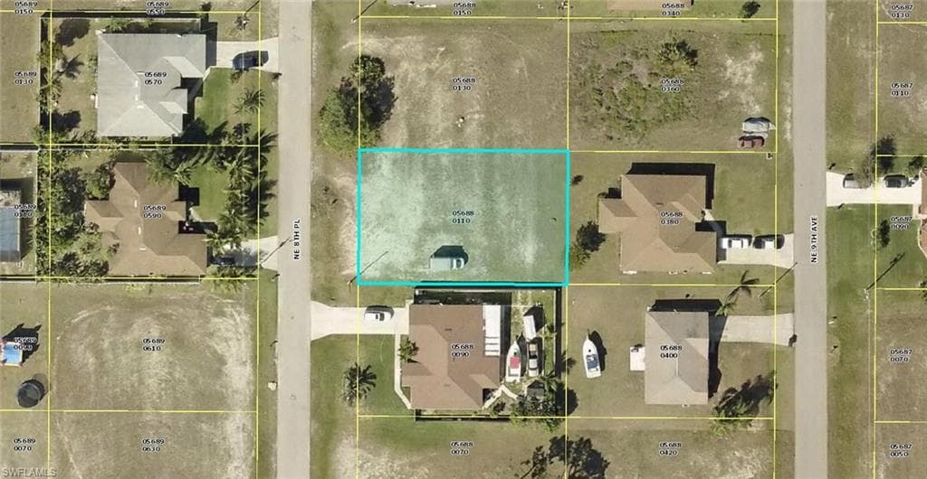4137 NE 8th PL CAPE CORAL, FL 33909