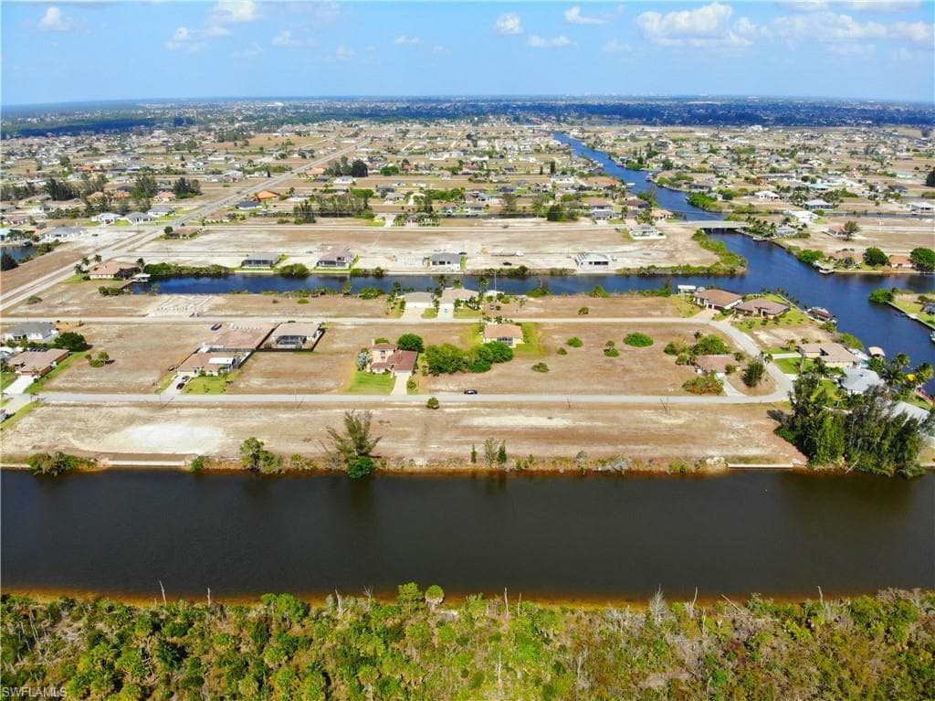 1504 NW 42nd AVE CAPE CORAL, FL 33993