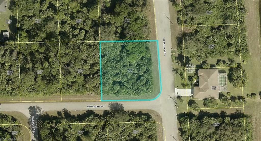 881 Spaulding ST E LEHIGH ACRES, FL 33974
