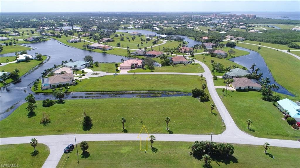 24083 Peppercorn RD PUNTA GORDA, FL 33955