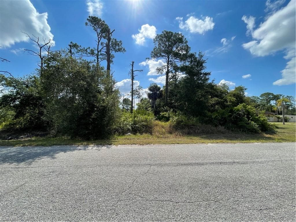1410 Sheldon AVE LEHIGH ACRES, FL 33972