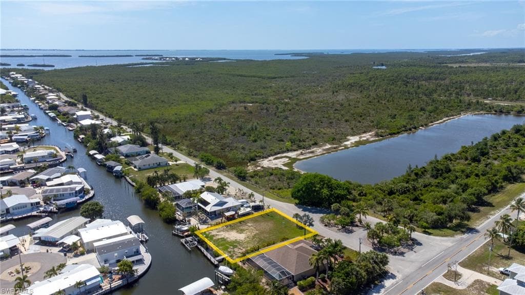 3801 Galt Island AVE ST. JAMES CITY, FL 33956