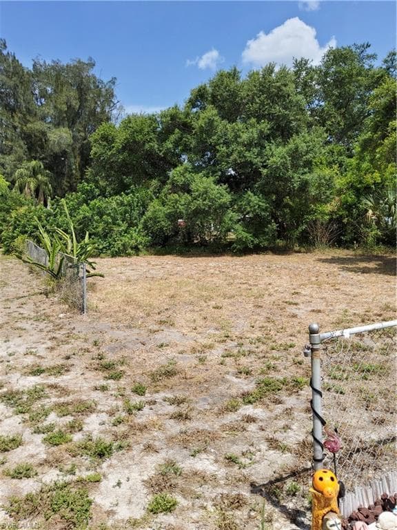 7579 Hart Dr NORTH FORT MYERS, FL 33917