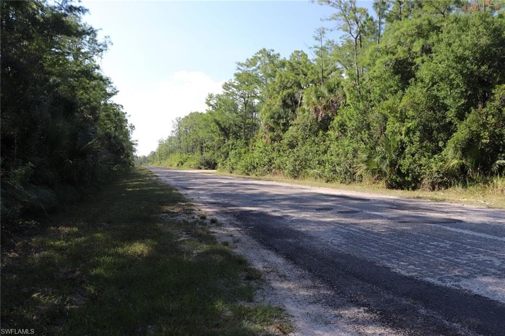 310 Lakeridge BLVD LEHIGH ACRES, FL 33972