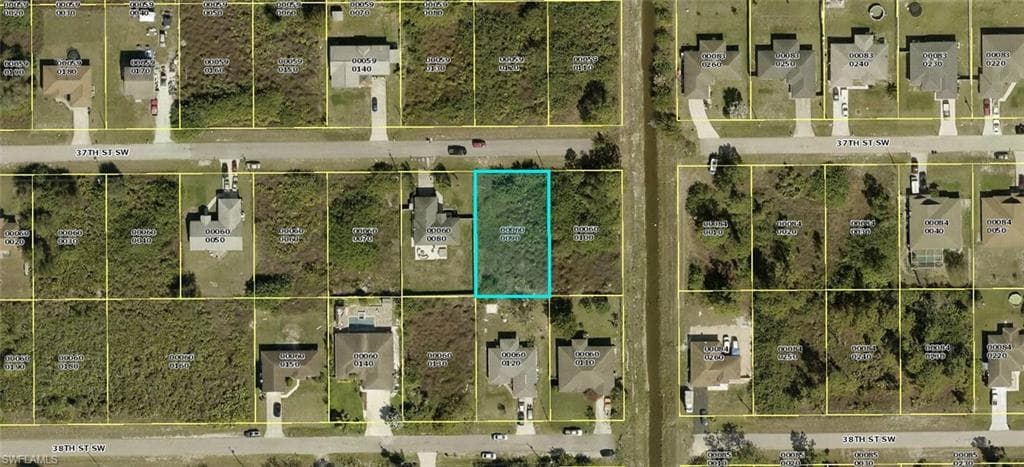 3203 37th ST SW LEHIGH ACRES, FL 33976