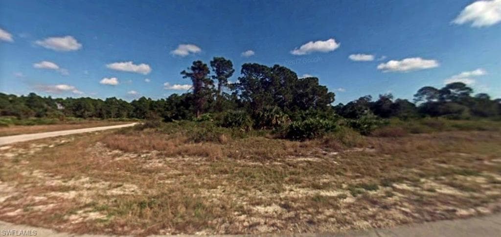 221 Fortress PL LABELLE, FL 33935