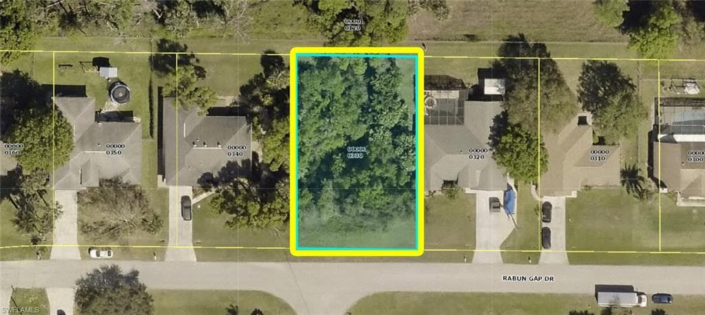 11379 Rabun Gap DR NORTH FORT MYERS, FL 33917