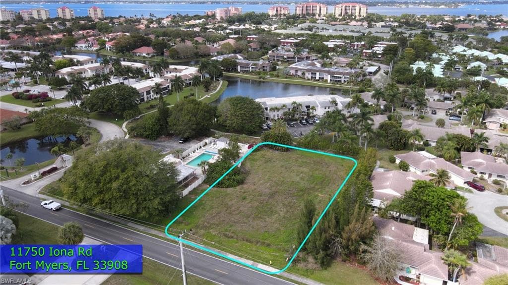 11750 Iona RD FORT MYERS, FL 33908