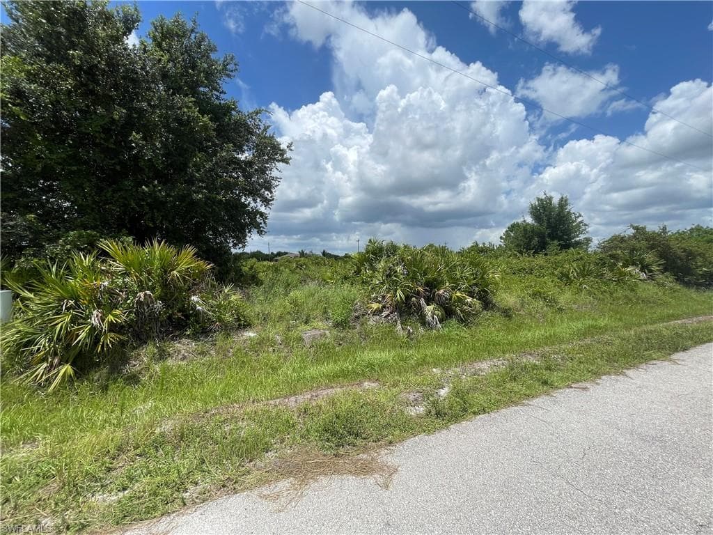 3124 9th ST SW LEHIGH ACRES, FL 33976