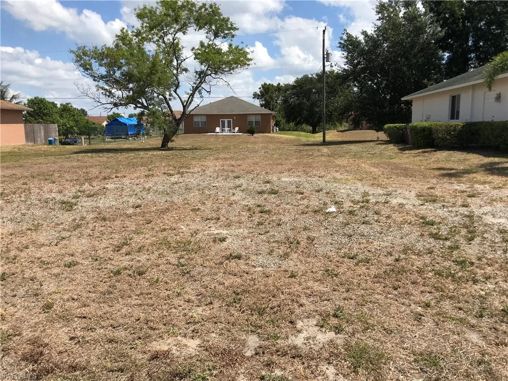 4512 Lee BLVD LEHIGH ACRES, FL 33971
