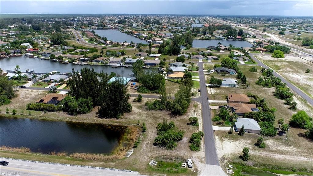 3234 SW 8th ST CAPE CORAL, FL 33991