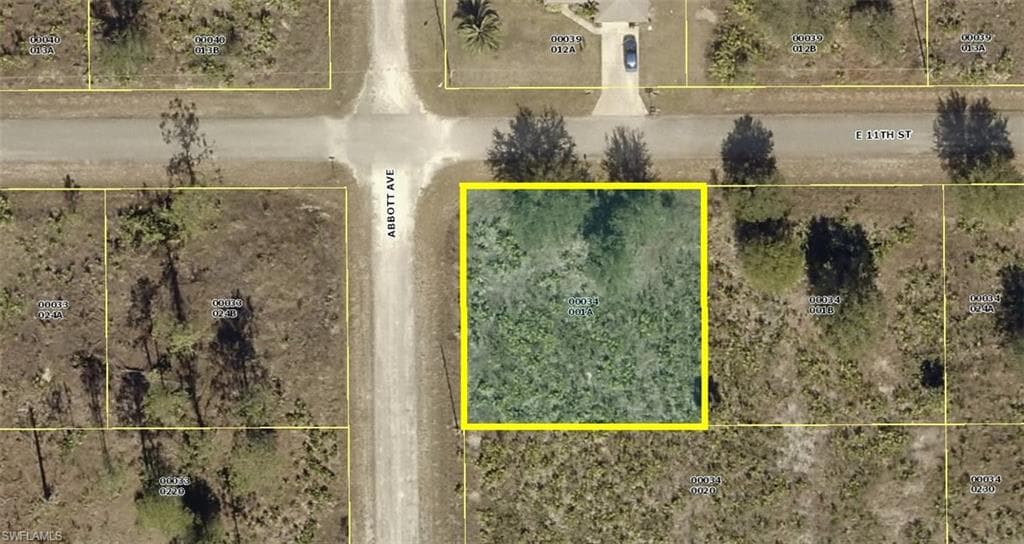 4400 11th ST LEHIGH ACRES, FL 33972