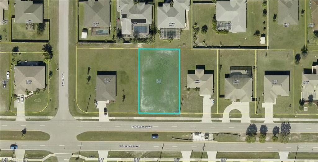 1207 Trafalgar PKY CAPE CORAL, FL 33991