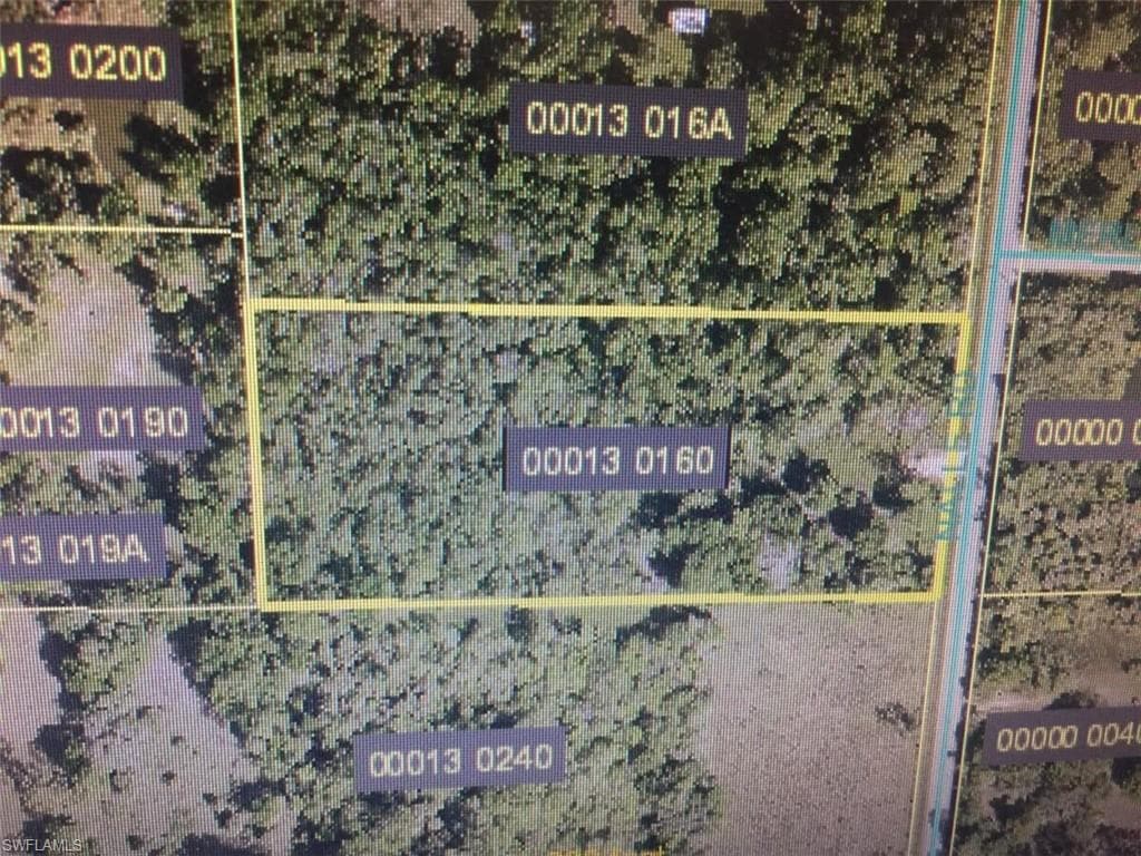 19351 Nalle RD NORTH FORT MYERS, FL 33917