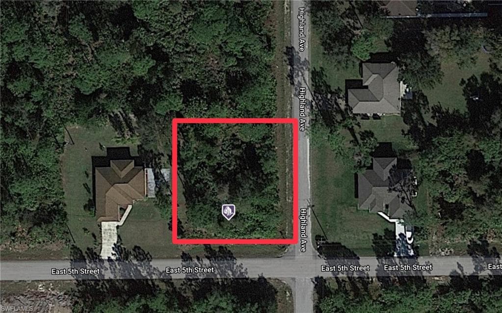 1007 E 5th ST LEHIGH ACRES, FL 33972