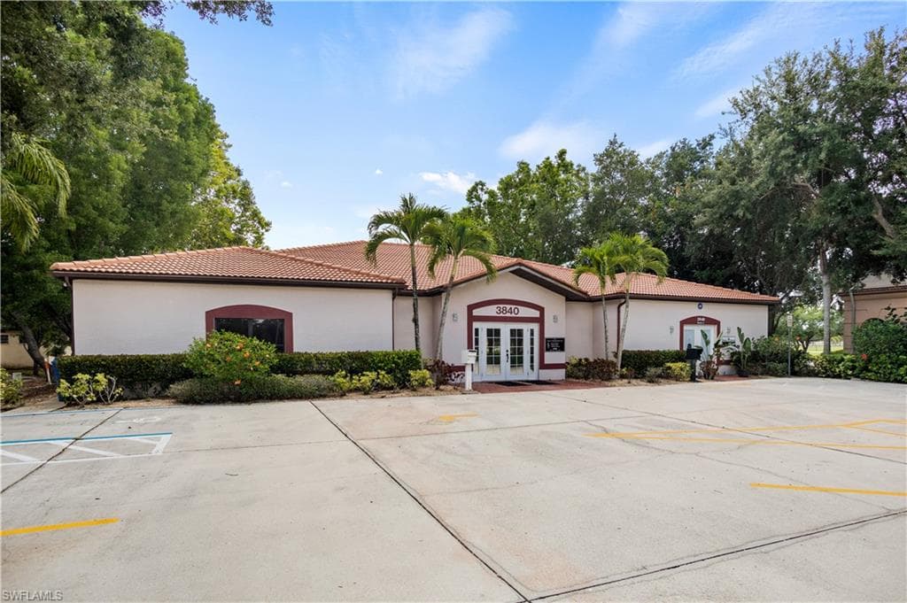 3840 Colonial BLVD A FORT MYERS, FL 33966