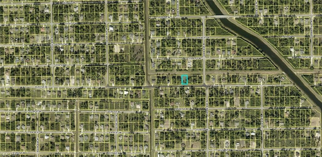 3006 16th ST W LEHIGH ACRES, FL 33971