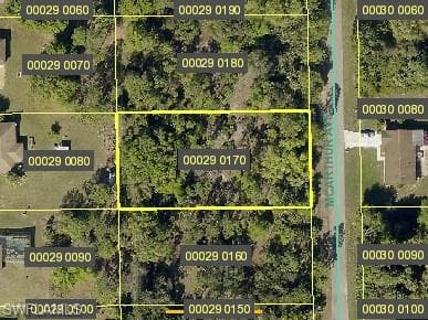 609 Mcarthur AVE LEHIGH ACRES, FL 33936