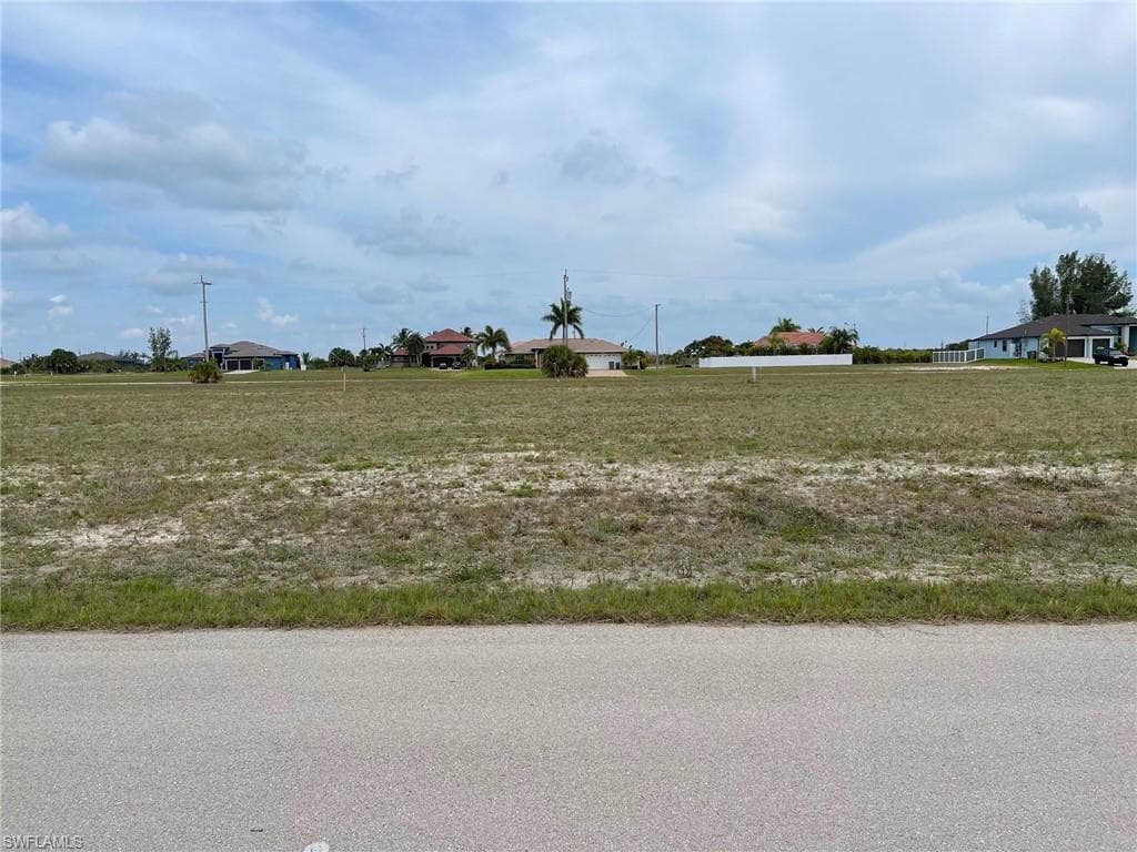 3506 NW 45th PL CAPE CORAL, FL 33993