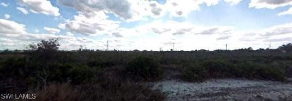 2903 72nd ST W LEHIGH ACRES, FL 33971