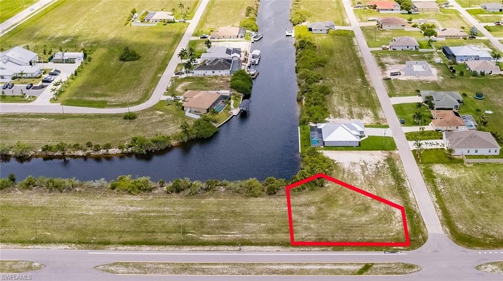 3232 Yucatan PKY CAPE CORAL, FL 33993