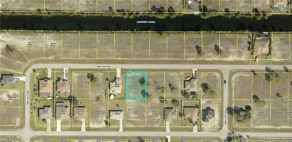 2916 NW 25th LN CAPE CORAL, FL 33993