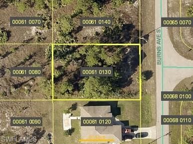 816 Burns AVE S LEHIGH ACRES, FL 33974