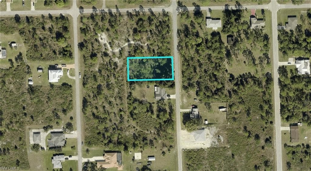 1019 Calvin AVE LEHIGH ACRES, FL 33972