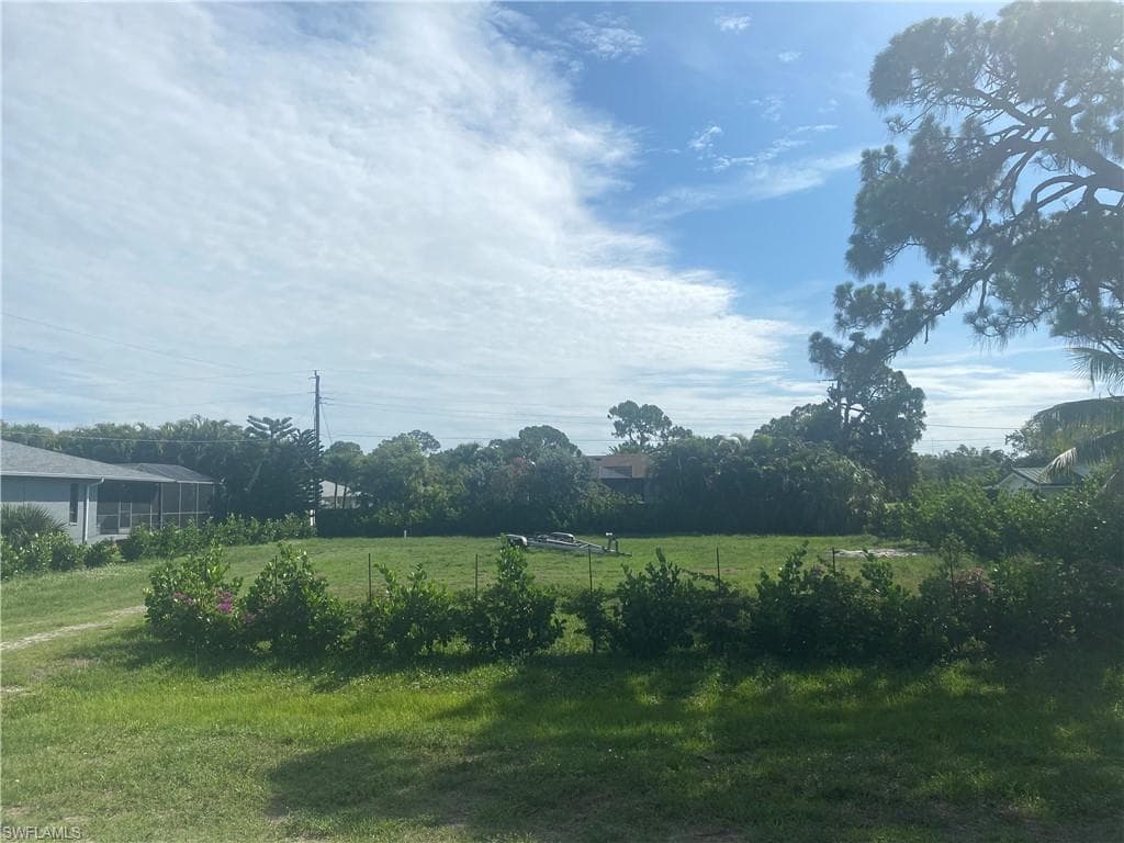 4868 Riverside DR ESTERO, FL 33928