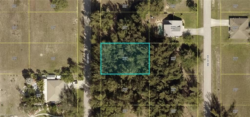 1717 NW 1st PL CAPE CORAL, FL 33993