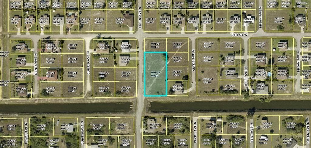 804 Colin AVE N LEHIGH ACRES, FL 33971