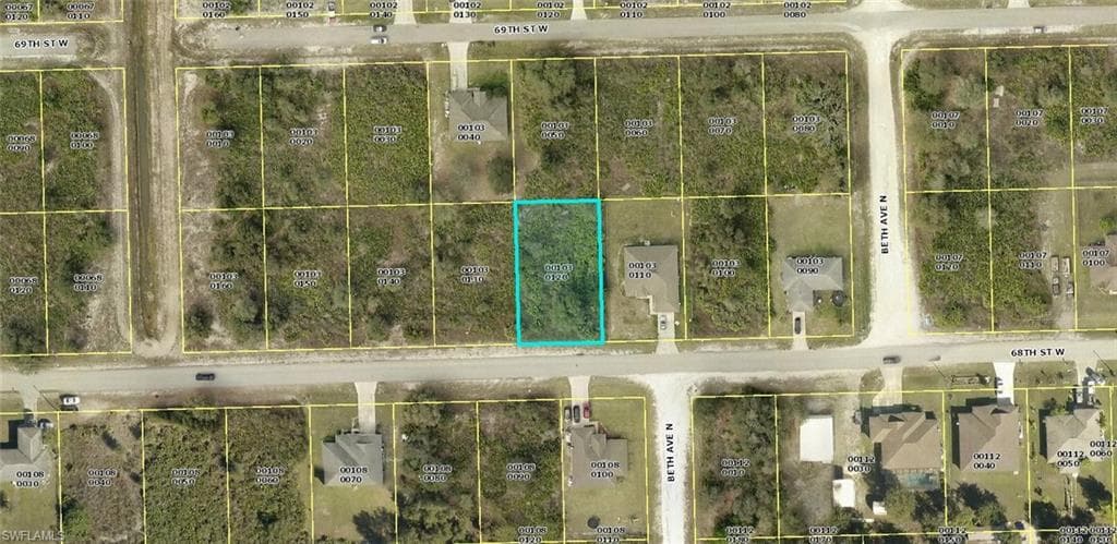 2520 68th ST W LEHIGH ACRES, FL 33971