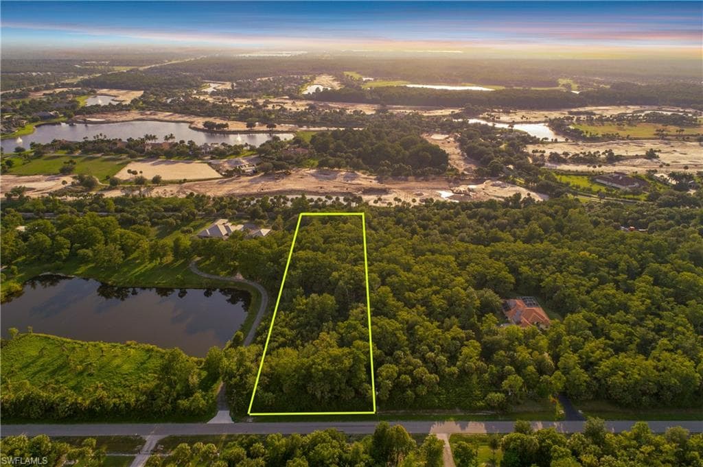 2661 8th ST NW NAPLES, FL 34120