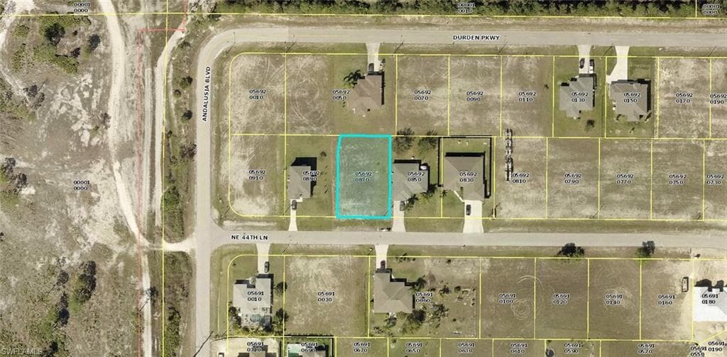 809 NE 44th LN CAPE CORAL, FL 33909