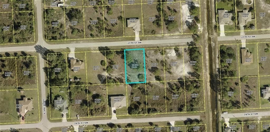 3507 27th ST SW LEHIGH ACRES, FL 33976