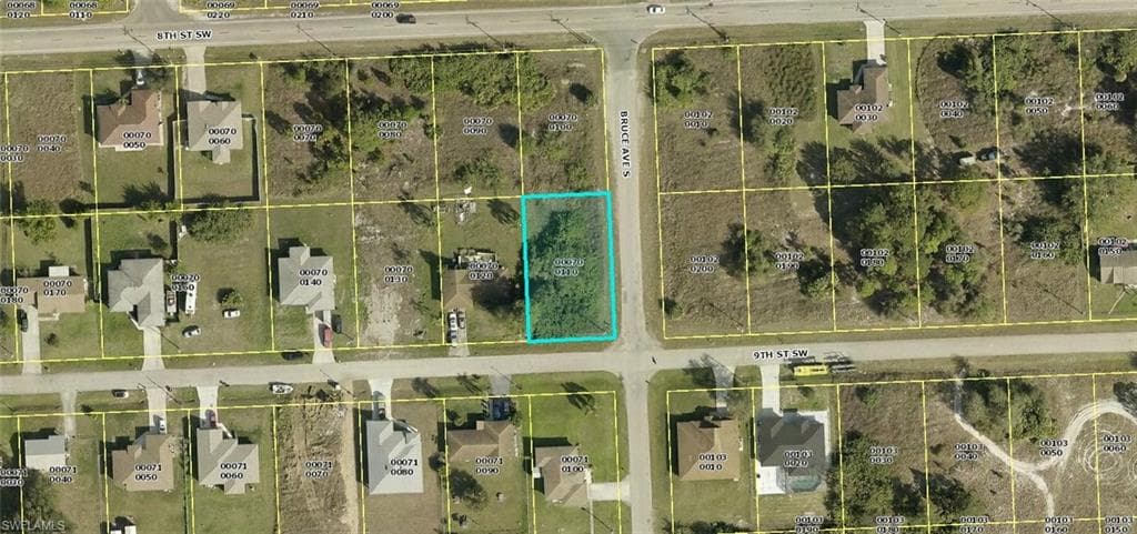 3900 9th ST SW LEHIGH ACRES, FL 33976