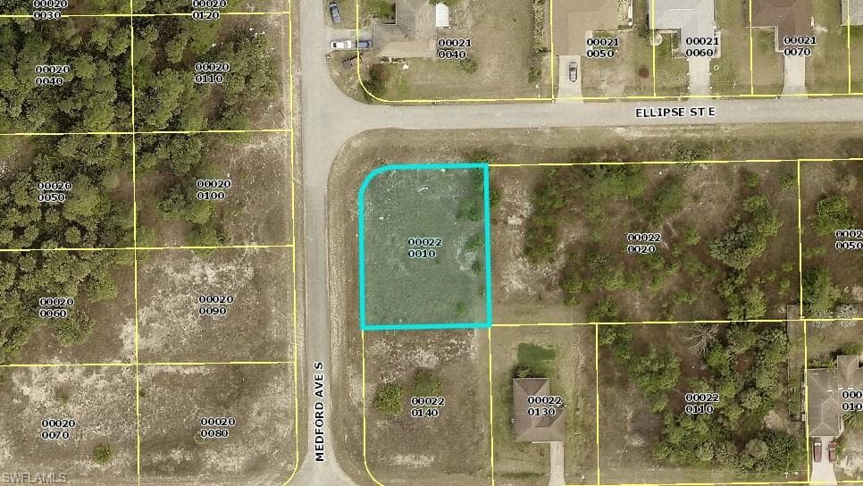 1240 Ellipse ST E LEHIGH ACRES, FL 33974