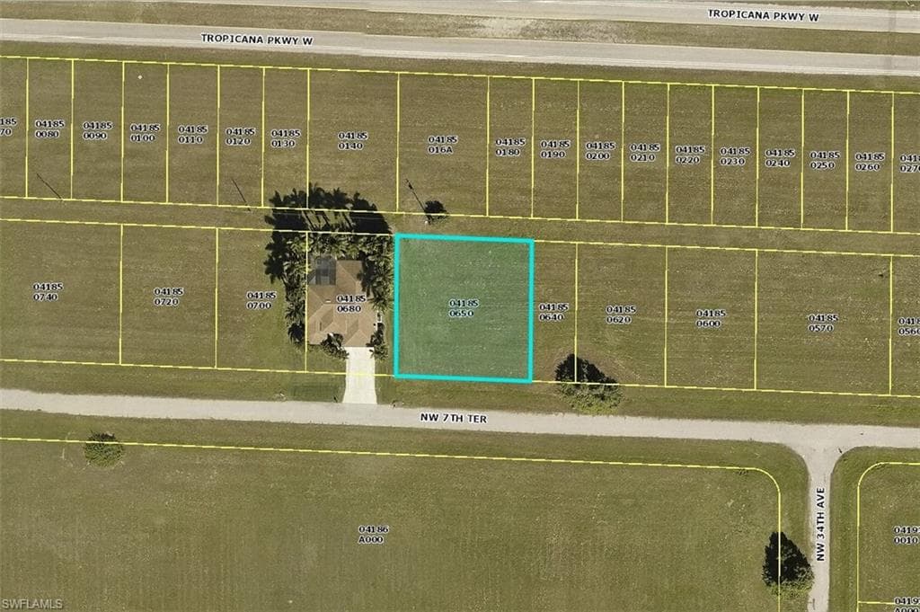 3417 NW 7th TER CAPE CORAL, FL 33993