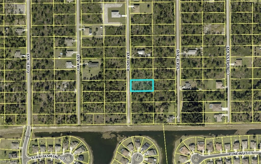 806 Rush AVE LEHIGH ACRES, FL 33972
