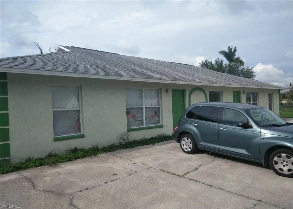 2749/2751 Market ST FORT MYERS, FL 33916