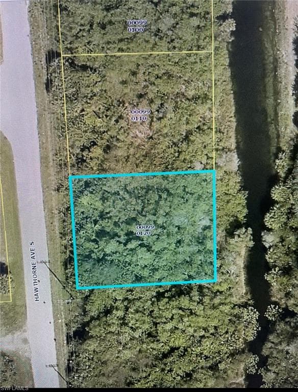 645 Hawthorne AVE S LEHIGH ACRES, FL 33974