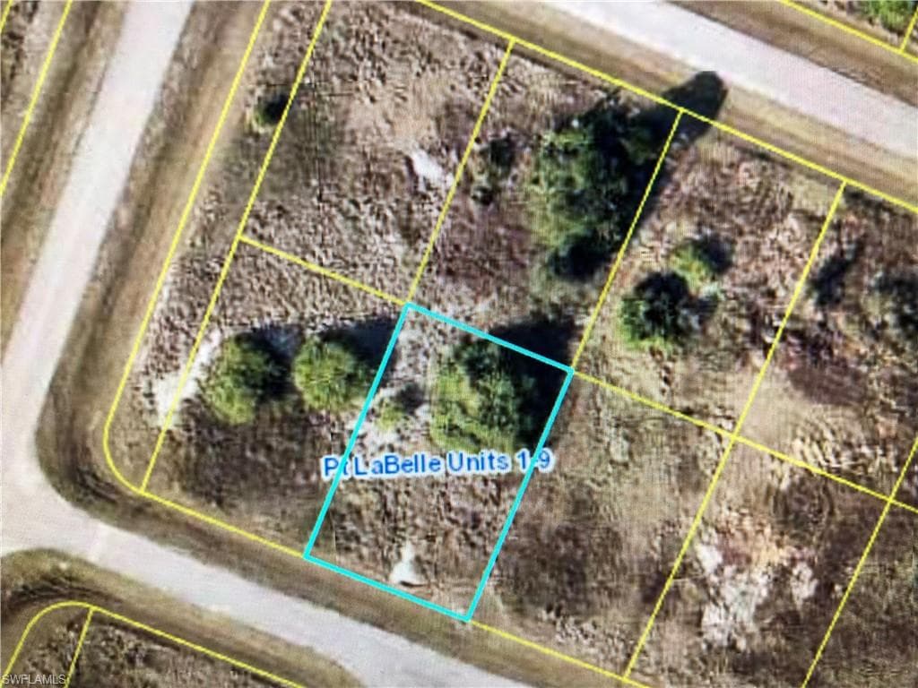 9038 E Castle CIR LABELLE, FL 33935