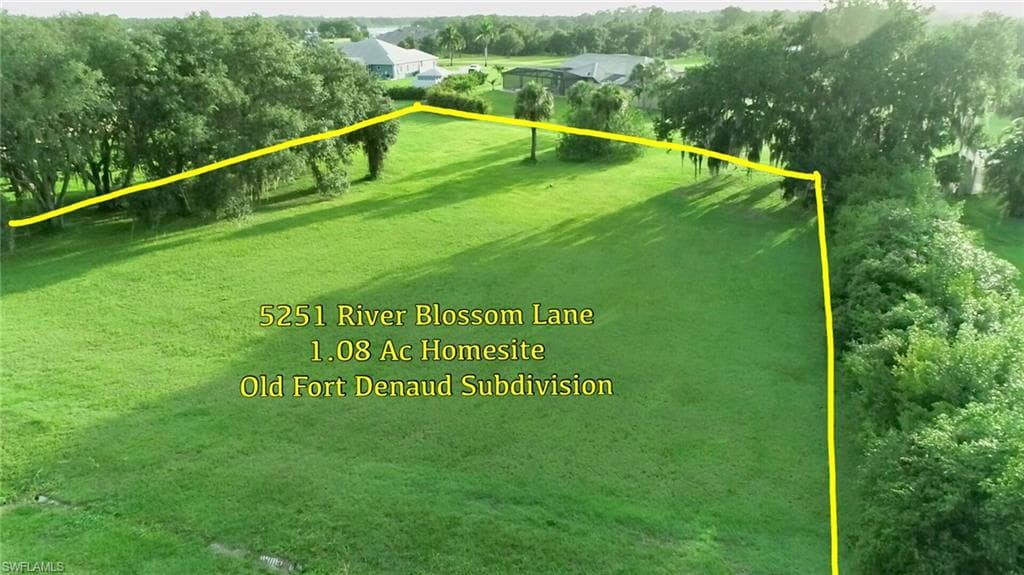 5251 River Blossom LN FORT DENAUD, FL 33935