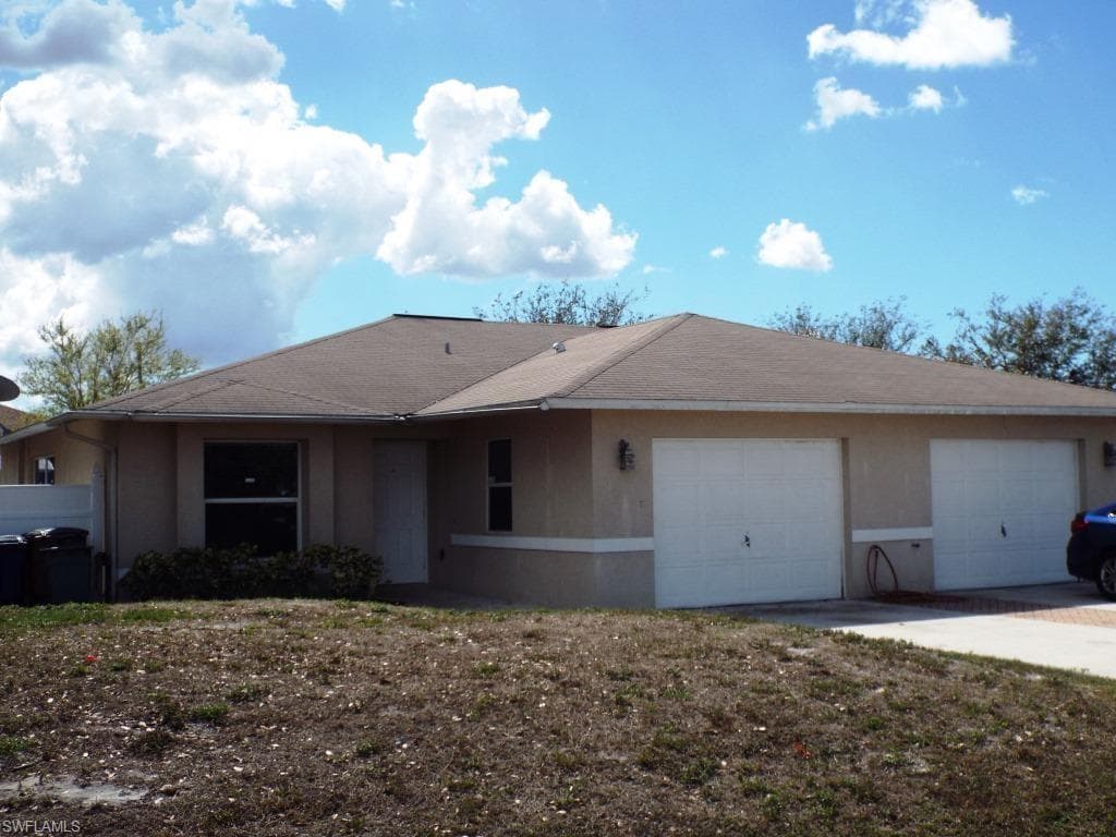 4409 25th ST SW LEHIGH ACRES, FL 33973