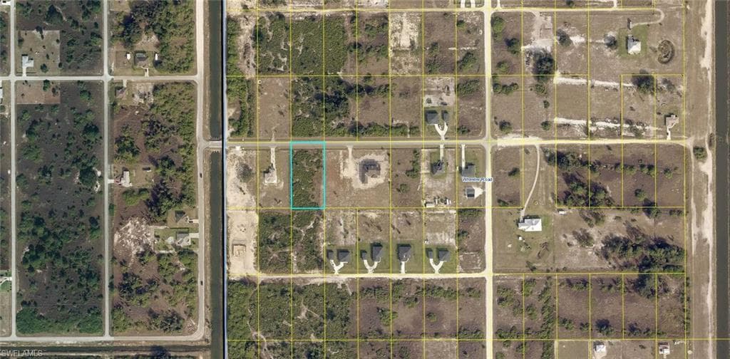 7897 16 TER LABELLE, FL 33935