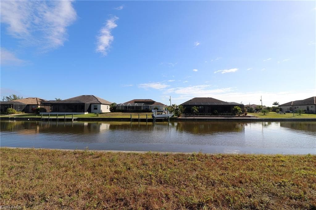 8300 Tecumseh CIR PORT CHARLOTTE, FL 33981